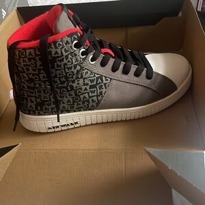 Mens/Big Boy Airwalk sneakers